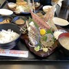 魚問屋食堂 さかなや くろ