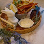 HAUTE COUTURE BRUNCH - 