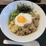 そば処 弥七 - 肉とろろぶっかけそば