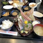 魚問屋食堂 さかなや くろ - 