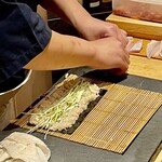 すしやのたい悟 - ここに千切り山葵もたっぷり入って✩.*˚