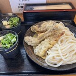 情熱うどん わらく - 