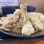 情熱うどん わらく - 