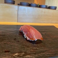 SUSHI TOKYO TEN、 横浜店 - 中トロ