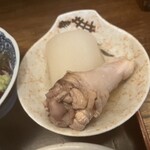 諸国地酒銘酒処 芝の浦 - 鶏肉大根煮