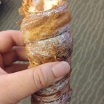 パンやきどころ RIKI - コルネ　320円（税込み）