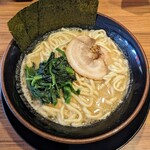 壱角家 - ラーメン（850円）