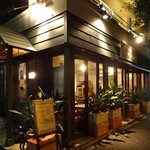 Rue Favart - お隣も昔から知っています