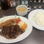 グリル一平 元町東店 - 