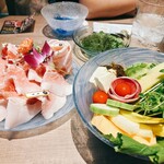 金武アグーと山城牛のしゃぶしゃぶ琉球 国際通り店 - 