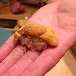 すし岩瀬 - Ｈ26.9 赤ウニ