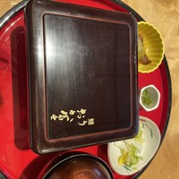 鰻う おか冨士 - うなぎに山葵を付けて食べるのがかなり美味しかった