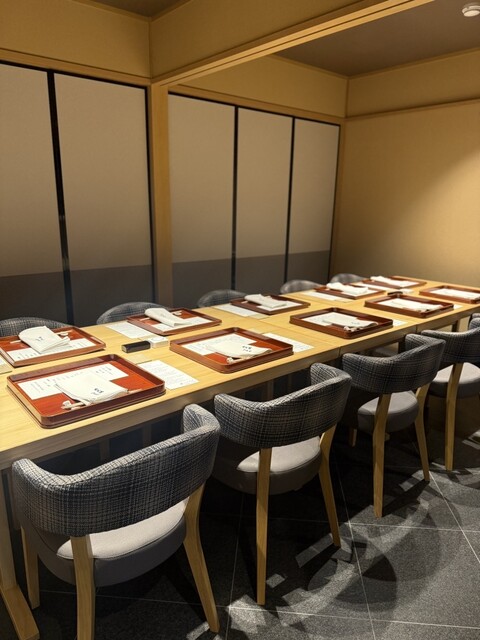 【 最北端の蟹屋 】 日本のてっぺん カニ倶楽部 稚内漁港直送のご予約 - 千歳/居酒屋