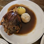 310102555 - Schweinshaxe