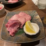 和牛焼肉 神楽坂 牛ます - 