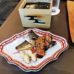 陣屋 賑わい亭 - 