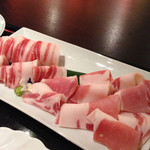 長堂屋 - 三枚肉とロース