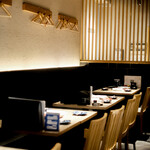 博多焼き鳥・野菜巻き・もつ鍋 かつぎや - 内観