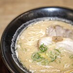 福井らーめん 五目亭 - 煮干豚骨ラーメンアップ