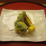 貴馳走坊 あ・うん - 万願寺唐辛子の海老すり身揚げ