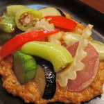 貴馳走坊 あ・うん - 鎌倉野菜の肉味噌陶板焼アップ