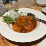 肉と中華メシ 幸 - エビチリ　1,250円
                                （大きなエビがプリっぷり）