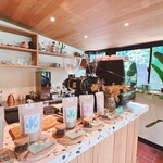 シー ザ フォレスト - 店内