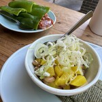 大衆食堂みゆき - 納豆と沢庵海苔付き、ピーマン