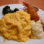 デニーズ - 【NEW】特製ケチャップのオムライス&海老フライ