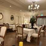 サドヤレストラン レアル・ドール - 