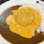CoCo壱番屋 - 料理写真:■チーズinチーズハンバーグ ￥980 ■4辛 ￥100