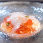 館山美食倶楽部 - 2025.7 桃とライチのコンポート ロゼワインと煮汁のジュレ バニラアイスクリーム 燕の巣仕立て