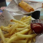 カラオケ館 - 料理写真:チーズロール ミニフラポテ