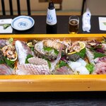 磯料理 かね八寿し - 2025.7 伊勢えび・あわび・さざえ・地魚盛り合わせ（4～5人前 22,000円）