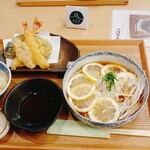 茶房 庭テラス - 広島レモンおろし蕎麦定食