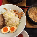 石焼らーめん　火山 - 濃厚魚介つけ麺