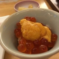 鮨割烹やま中 - 雲丹・いくら