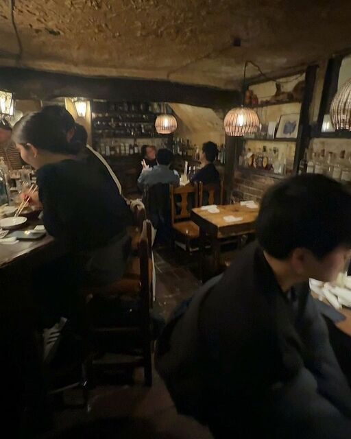 新宿三丁目で最も古い酒場』by 東京グルメ_公式 : どん底 (どんぞこ