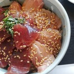 お食事処 かいが - 鮪の東丼