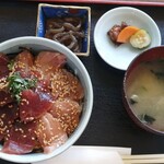 お食事処 かいが - 鮪の東丼