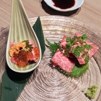 焼肉かなう - ・黒毛和牛刺し 二種
                    ・【叶】和牛ユッケ