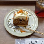 COMFORT Stand - キャロットケーキ