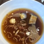 めん処 きよ洲 - 煮干しが濃い！ネギ、ナスの煮浸し、茗荷が浮かびます！