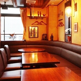 貸切・半個室あり◆ビルに潜む“隠れ家”で時間を気にせず飲み会