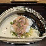 京味 もと井 - 鱧の湯引き　梅ソース