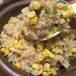 旬彩酒庵 おねぎや - 桜姫鶏ととうもろこしの土鍋ご飯