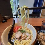 地鶏と沖縄琉球しゃぶしゃぶ 個室居酒屋 くろ凪 - 沖縄そば(小)