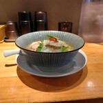 麺家 たけ田 - 熟成伊佐木と鱧の炙り潮蕎麦