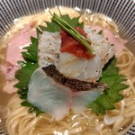 麺家 たけ田 - 熟成伊佐木と鱧の炙り潮蕎麦アップ