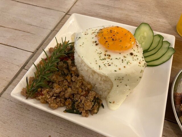 ASIAN Bar MAMAYA Kathmandu Okazaki Ten photo 2